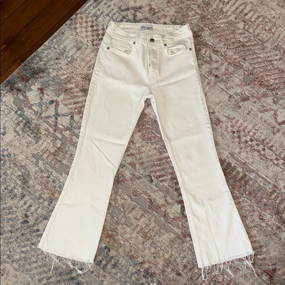 Zara White Cropped Flare/bootcut Jeans